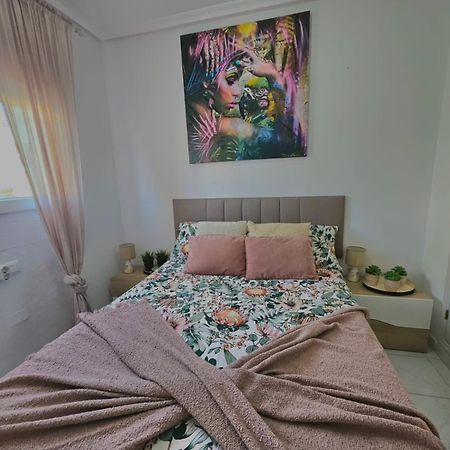 Apartamento Pod Papugami Torrevieja Eksteriør bilde