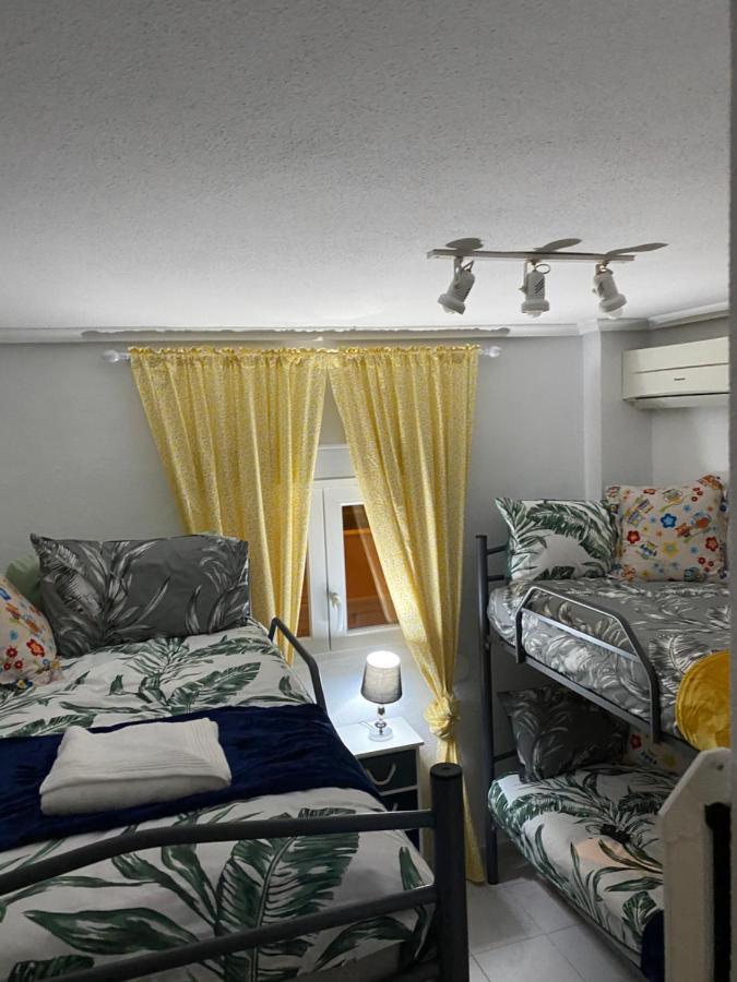 Apartamento Pod Papugami Torrevieja Eksteriør bilde