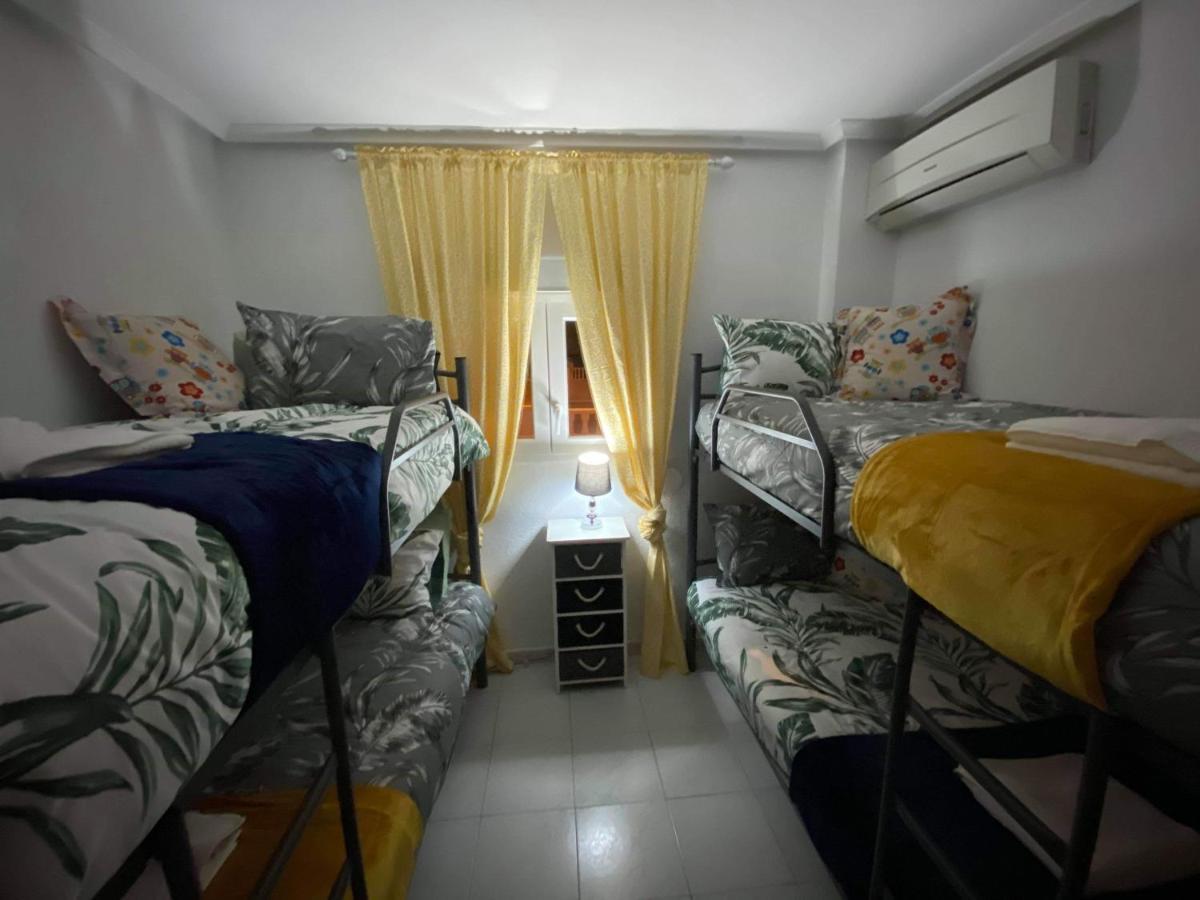 Apartamento Pod Papugami Torrevieja Eksteriør bilde