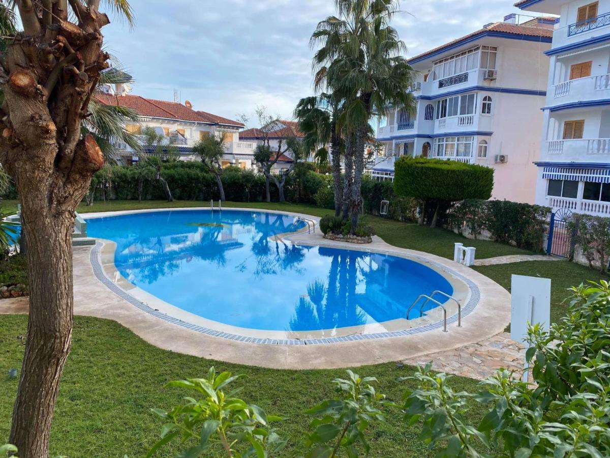 Apartamento Pod Papugami Torrevieja Eksteriør bilde