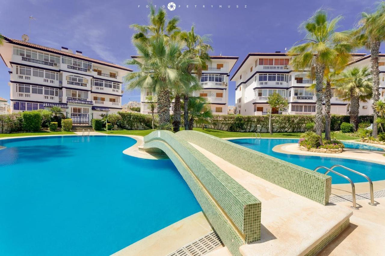 Apartamento Pod Papugami Torrevieja Eksteriør bilde