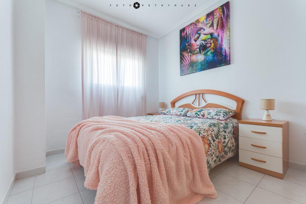 Apartamento Pod Papugami Torrevieja Eksteriør bilde