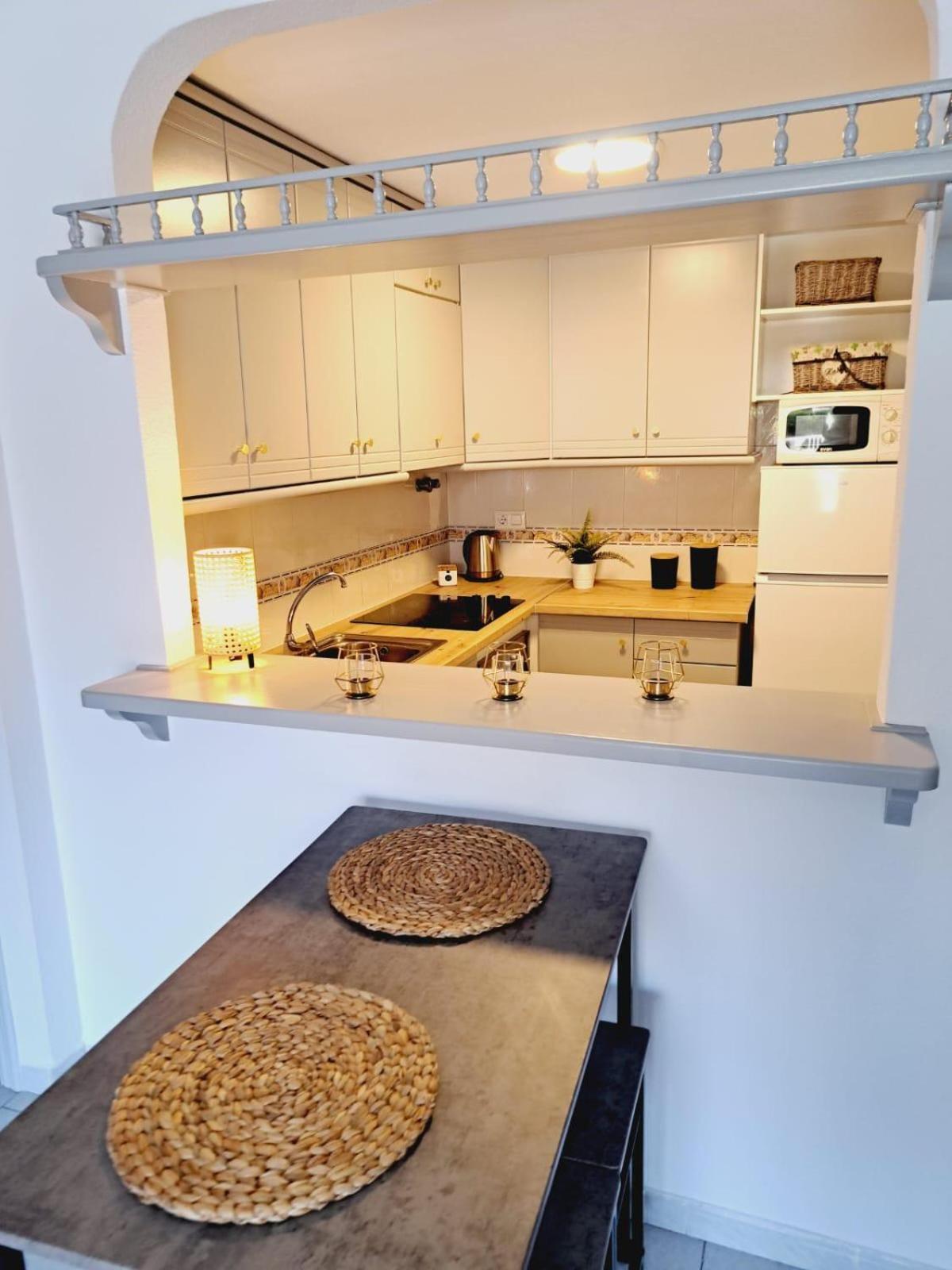 Apartamento Pod Papugami Torrevieja Eksteriør bilde